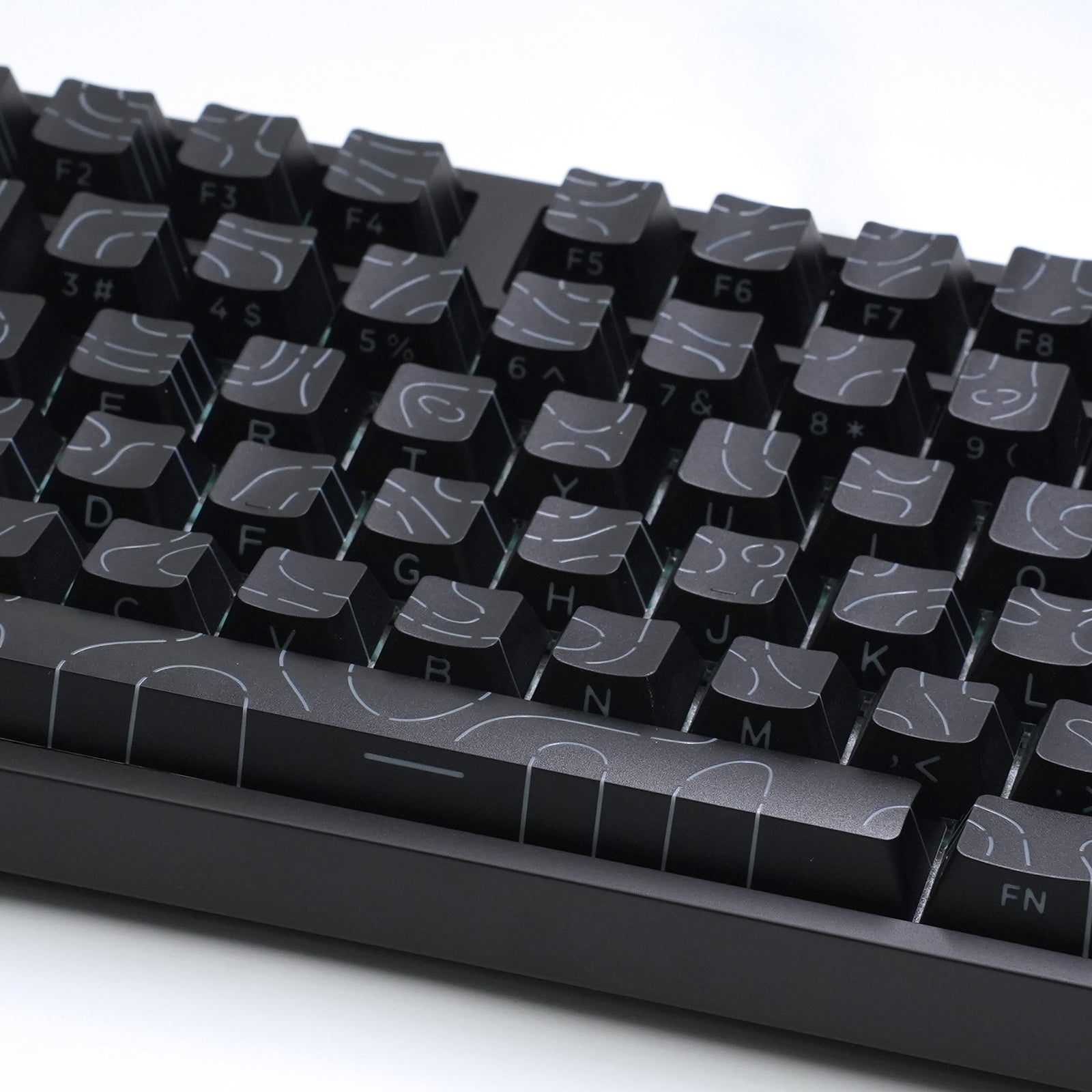 ATTACK SHARK SK06, 135 teclas, keycaps translúcidas com iluminação, ANSI/ISO