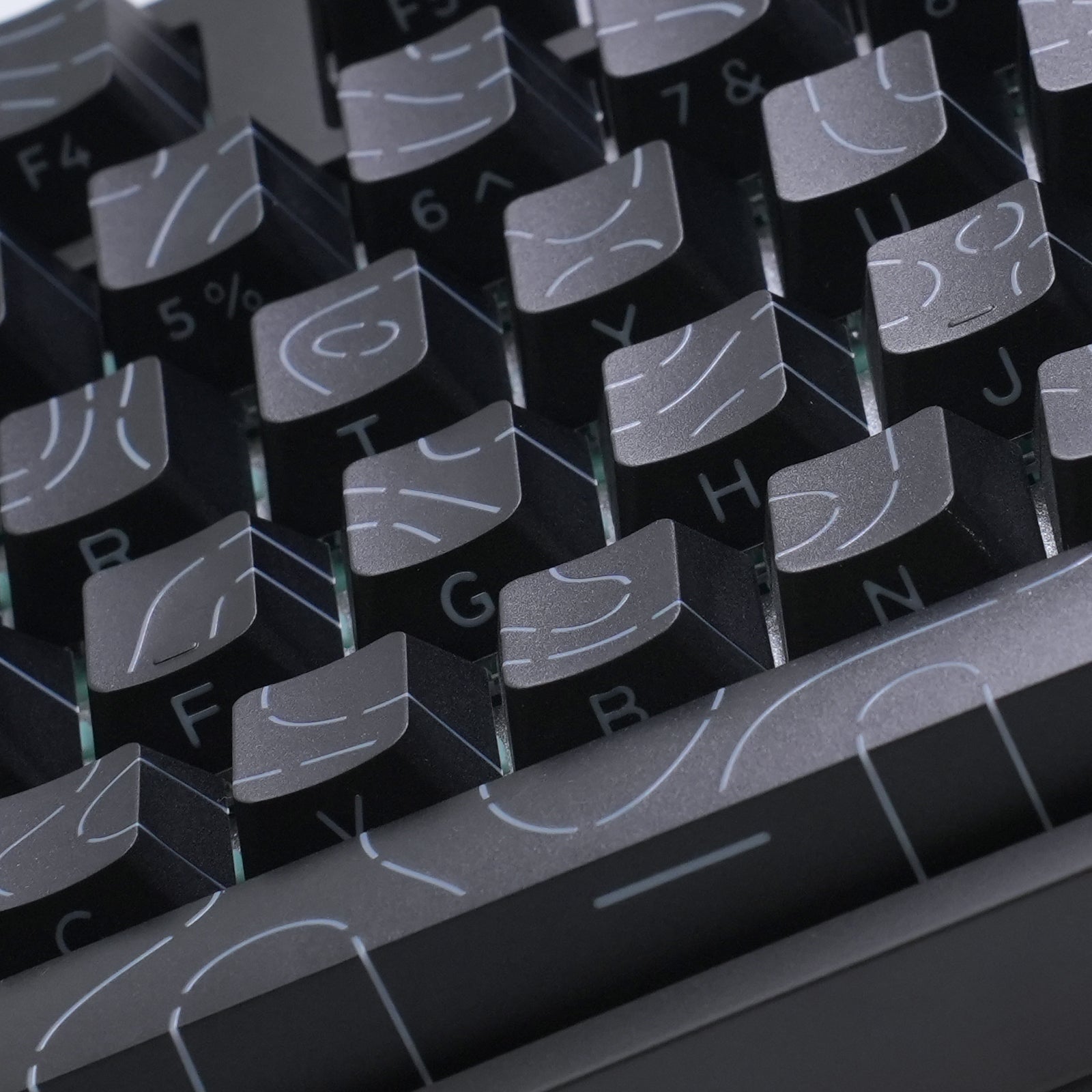 ATTACK SHARK SK06, 135 teclas, keycaps translúcidas com iluminação, ANSI/ISO